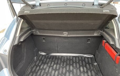 Opel Astra J, 2011 год, 690 000 рублей, 2 фотография