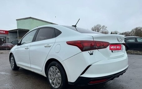 Hyundai Solaris II рестайлинг, 2020 год, 1 050 000 рублей, 5 фотография