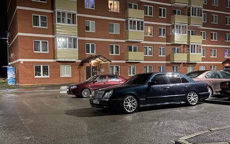 Mercedes-Benz E-Класс, 1996 год, 350 000 рублей, 5 фотография