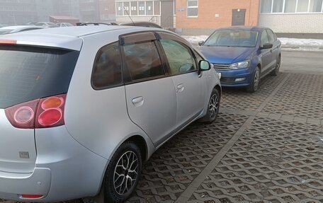 Mitsubishi Colt VI рестайлинг, 2005 год, 500 000 рублей, 4 фотография