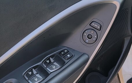 Hyundai Santa Fe III рестайлинг, 2013 год, 160 000 рублей, 17 фотография