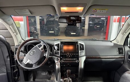 Toyota Land Cruiser 200, 2014 год, 6 000 000 рублей, 6 фотография