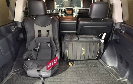 Toyota Land Cruiser 200, 2014 год, 6 000 000 рублей, 9 фотография