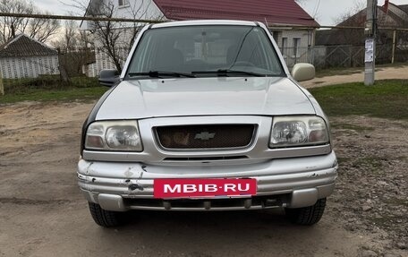 Chevrolet Tracker II, 2000 год, 250 000 рублей, 2 фотография