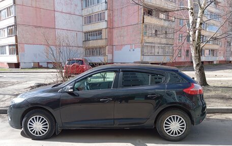 Renault Megane III, 2012 год, 450 000 рублей, 2 фотография