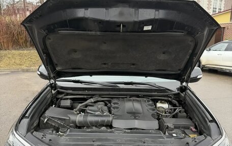 Toyota Land Cruiser Prado 150 рестайлинг 2, 2018 год, 5 800 000 рублей, 7 фотография