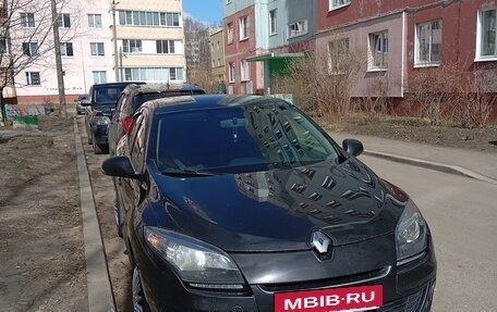 Renault Megane III, 2012 год, 450 000 рублей, 3 фотография