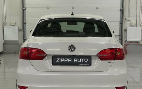 Volkswagen Jetta VI, 2011 год, 859 000 рублей, 5 фотография