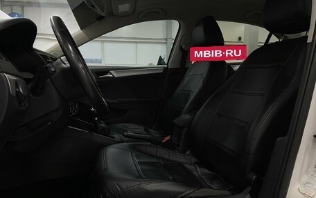 Volkswagen Jetta VI, 2011 год, 859 000 рублей, 18 фотография