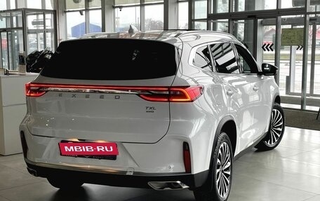 CheryExeed TXL, 2023 год, 2 450 000 рублей, 4 фотография