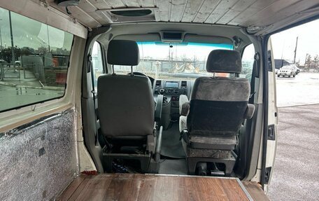 Volkswagen Caravelle T5, 2008 год, 1 050 000 рублей, 16 фотография