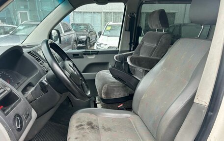 Volkswagen Caravelle T5, 2008 год, 1 050 000 рублей, 9 фотография