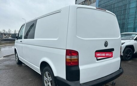 Volkswagen Caravelle T5, 2008 год, 1 050 000 рублей, 3 фотография