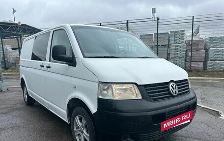 Volkswagen Caravelle T5, 2008 год, 1 050 000 рублей, 7 фотография