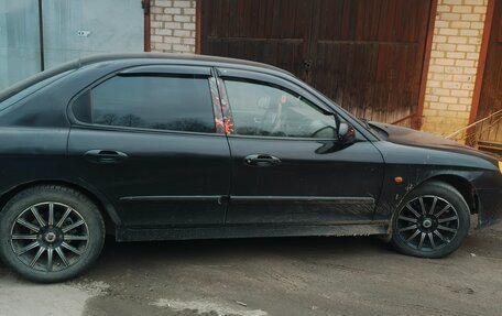 Hyundai Sonata IV рестайлинг, 2000 год, 280 000 рублей, 1 фотография