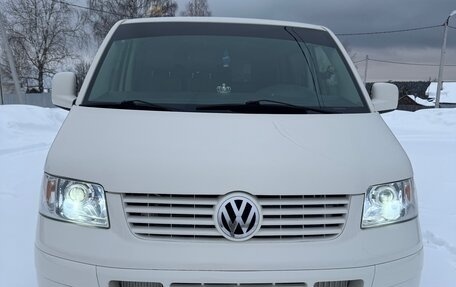 Volkswagen Transporter T5 рестайлинг, 2008 год, 1 400 000 рублей, 1 фотография