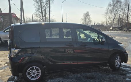 Honda Freed I, 2013 год, 1 090 000 рублей, 6 фотография