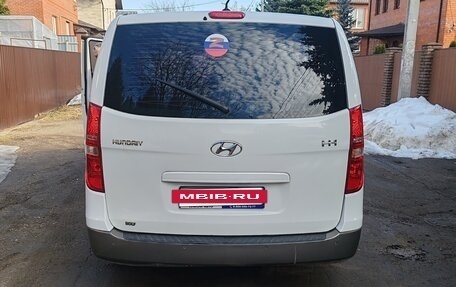 Hyundai H-1 II рестайлинг, 2015 год, 2 085 000 рублей, 5 фотография