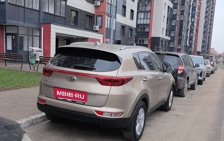 KIA Sportage IV рестайлинг, 2018 год, 2 000 000 рублей, 4 фотография