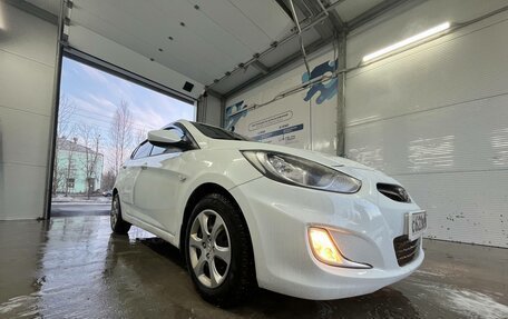 Hyundai Solaris II рестайлинг, 2011 год, 660 000 рублей, 8 фотография