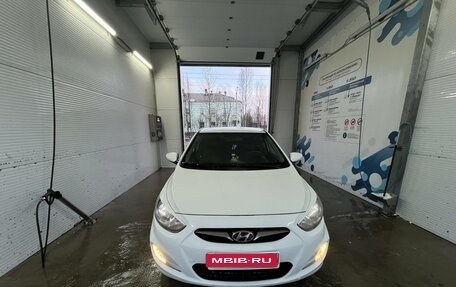 Hyundai Solaris II рестайлинг, 2011 год, 660 000 рублей, 7 фотография