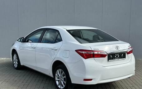 Toyota Corolla, 2013 год, 1 670 000 рублей, 6 фотография