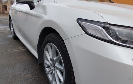 Toyota Camry, 2021 год, 3 100 000 рублей, 10 фотография