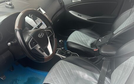 Hyundai Solaris II рестайлинг, 2016 год, 550 000 рублей, 9 фотография