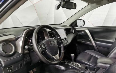 Toyota RAV4, 2018 год, 2 345 000 рублей, 19 фотография