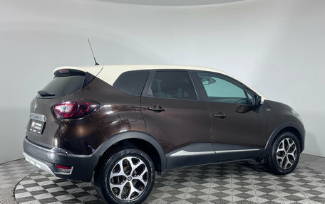 Renault Kaptur I рестайлинг, 2017 год, 1 380 000 рублей, 5 фотография