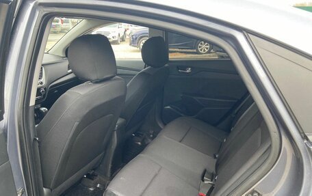 Hyundai Solaris II рестайлинг, 2017 год, 1 180 000 рублей, 13 фотография