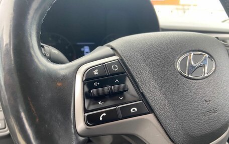 Hyundai Solaris II рестайлинг, 2017 год, 1 180 000 рублей, 20 фотография