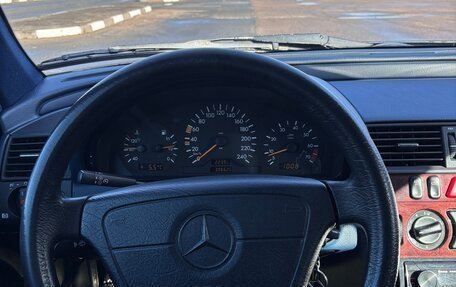 Mercedes-Benz C-Класс, 1997 год, 520 000 рублей, 12 фотография