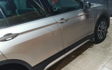 Volkswagen Tiguan II, 2020 год, 2 850 000 рублей, 4 фотография