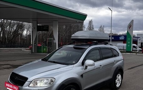 Chevrolet Captiva I, 2009 год, 900 000 рублей, 2 фотография