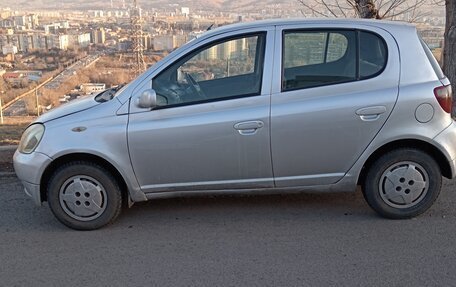 Toyota Vitz, 1999 год, 270 000 рублей, 2 фотография
