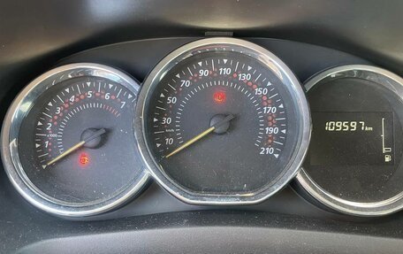 Renault Logan II, 2019 год, 1 070 000 рублей, 6 фотография