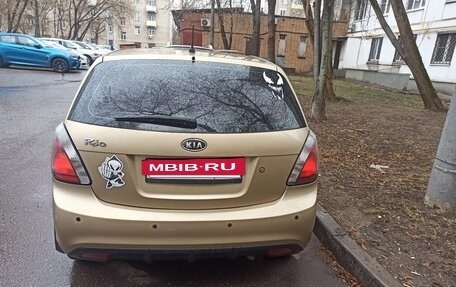 KIA Rio II, 2011 год, 650 000 рублей, 6 фотография