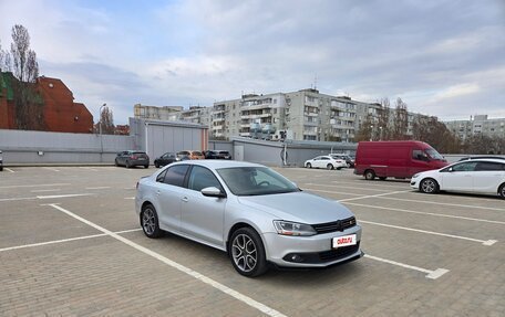 Volkswagen Jetta VI, 2011 год, 770 000 рублей, 9 фотография