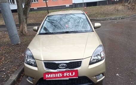 KIA Rio II, 2011 год, 650 000 рублей, 11 фотография