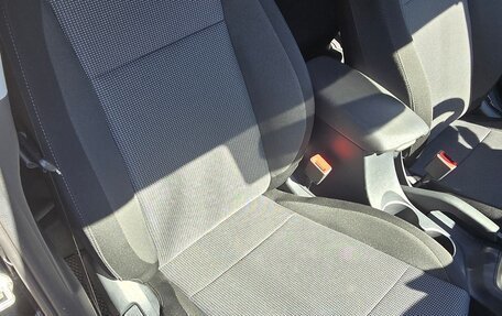 Hyundai Solaris II рестайлинг, 2021 год, 1 600 000 рублей, 8 фотография