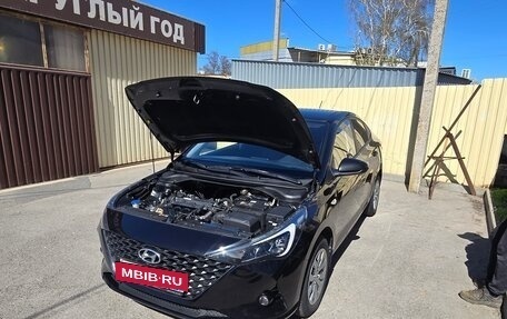 Hyundai Solaris II рестайлинг, 2021 год, 1 600 000 рублей, 9 фотография