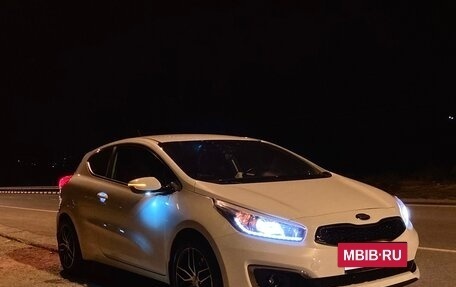 KIA cee'd III, 2015 год, 1 300 000 рублей, 40 фотография