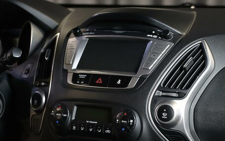 Hyundai ix35 I рестайлинг, 2013 год, 1 049 000 рублей, 9 фотография