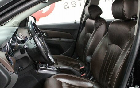 Chevrolet Cruze II, 2014 год, 949 000 рублей, 8 фотография