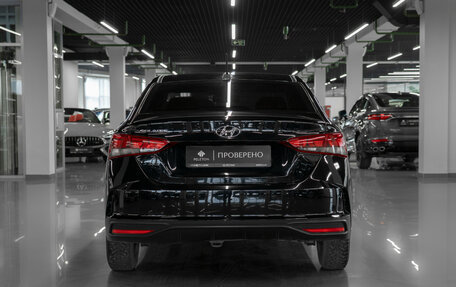 Hyundai Solaris II рестайлинг, 2021 год, 1 630 000 рублей, 6 фотография