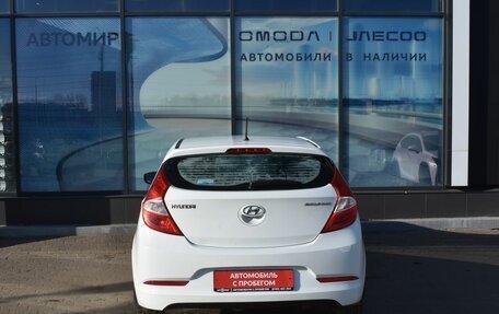 Hyundai Solaris II рестайлинг, 2015 год, 894 000 рублей, 6 фотография