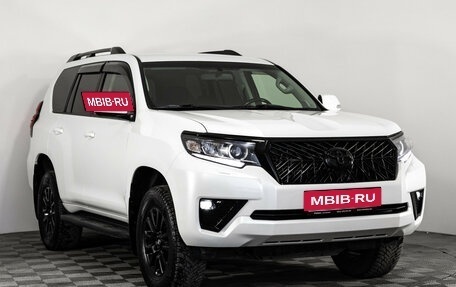 Toyota Land Cruiser Prado 150 рестайлинг 2, 2021 год, 6 100 000 рублей, 5 фотография