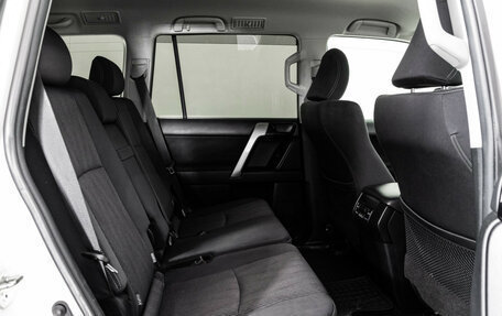 Toyota Land Cruiser Prado 150 рестайлинг 2, 2021 год, 6 100 000 рублей, 24 фотография