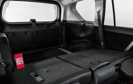 Toyota Land Cruiser Prado 150 рестайлинг 2, 2021 год, 6 100 000 рублей, 27 фотография